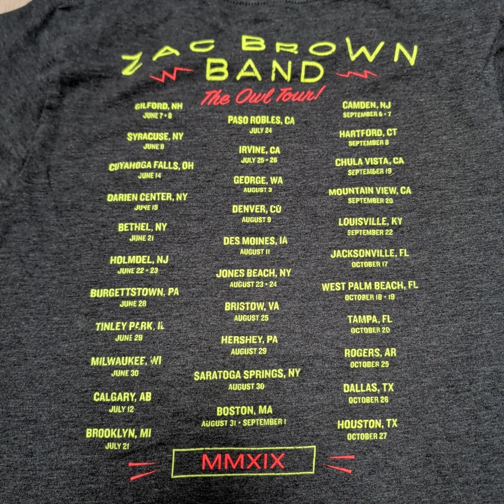 Zac Brown Band T-Shirt Womens Medium Gray The Owl Tour 2019 Tee Country Music - Picture 5 of 7